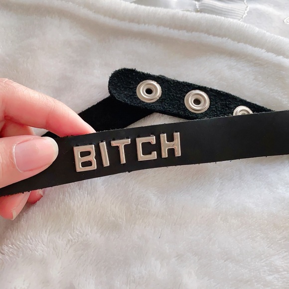 Leather Choker - Picture 2 of 4